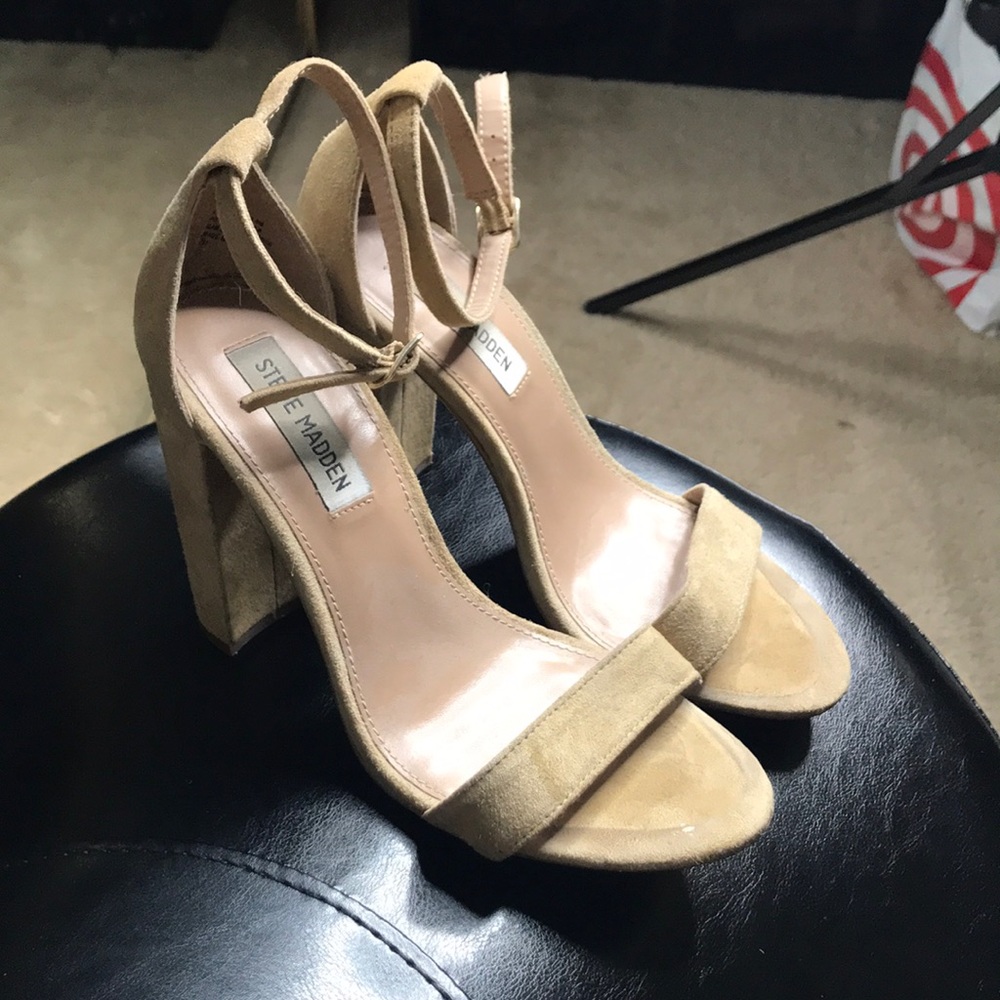 Steve Madden nude heels